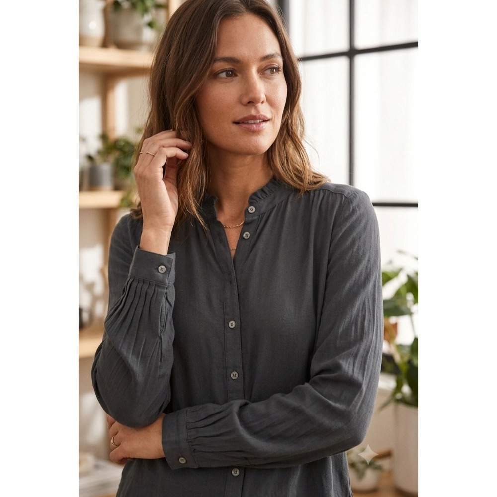 Ann Taylor LOFT Grey Ruffle Collar Pleated Sleeve Button Down Blouse Size XXSP